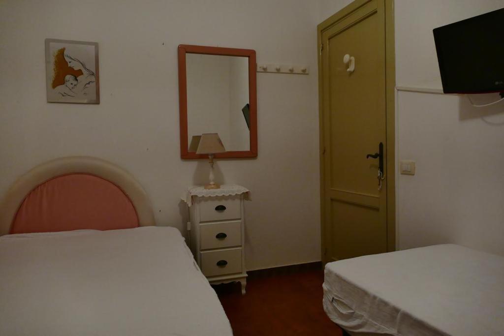 Pm 5 Via Sicilia Guest House Alghero Kültér fotó